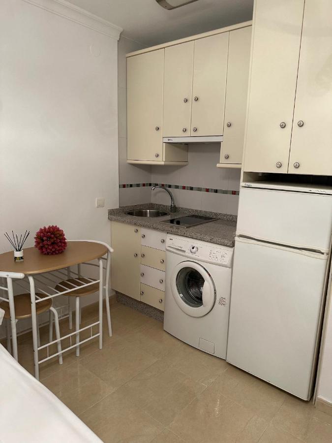 Estudio Turistico En Benalmadena A 200 Mts Del Mar Ngoại thất bức ảnh
