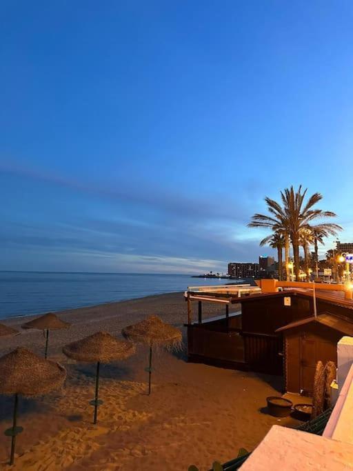 Estudio Turistico En Benalmadena A 200 Mts Del Mar Ngoại thất bức ảnh