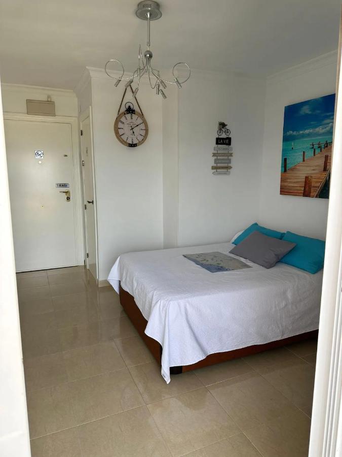 Estudio Turistico En Benalmadena A 200 Mts Del Mar Ngoại thất bức ảnh