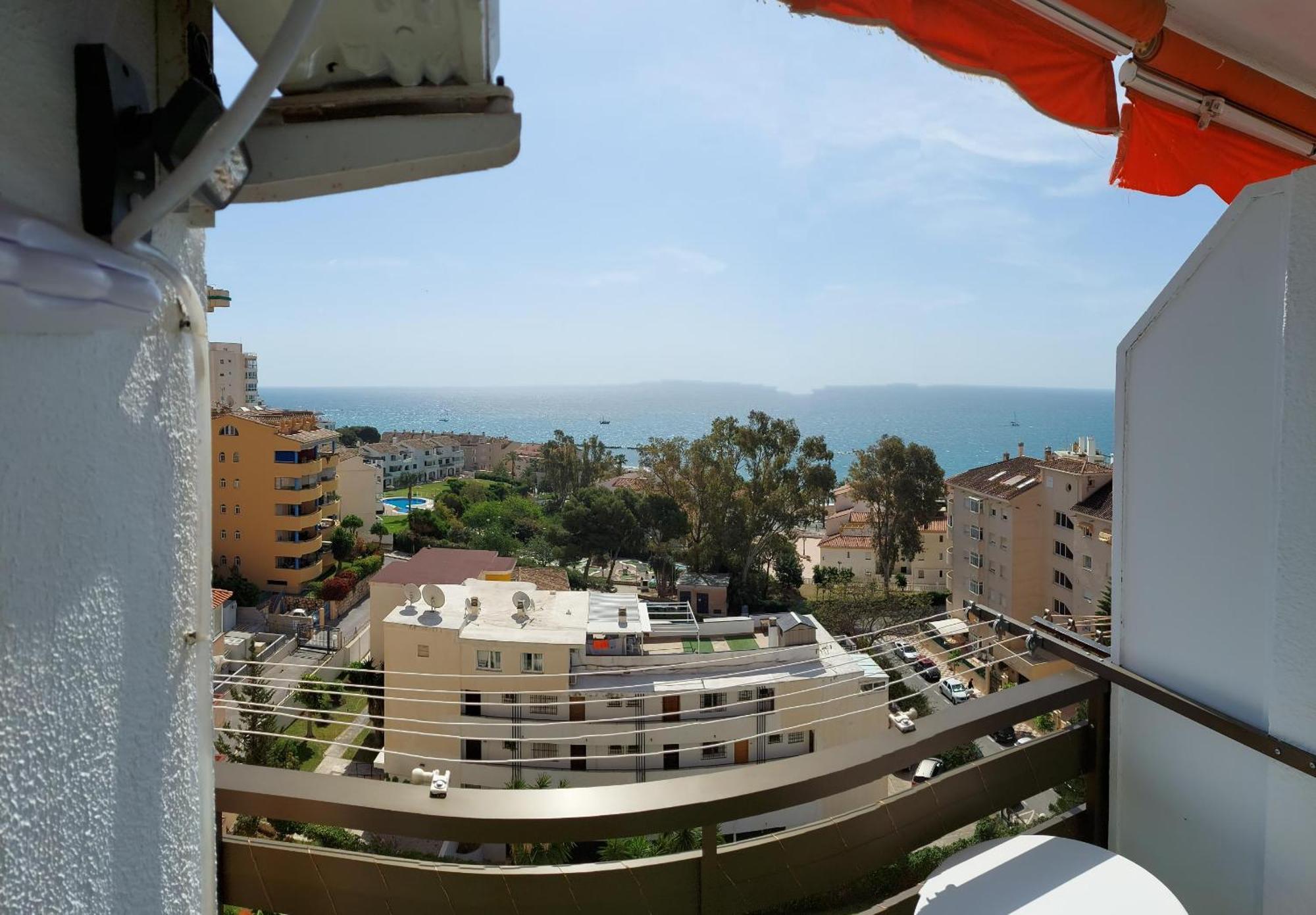 Estudio Turistico En Benalmadena A 200 Mts Del Mar Ngoại thất bức ảnh