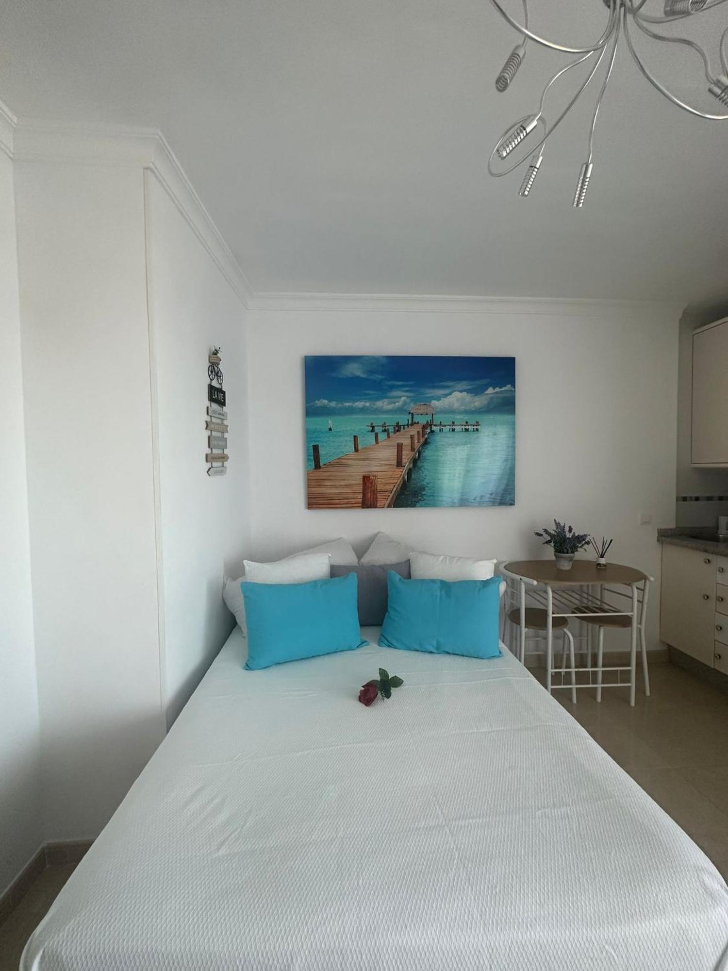 Estudio Turistico En Benalmadena A 200 Mts Del Mar Ngoại thất bức ảnh